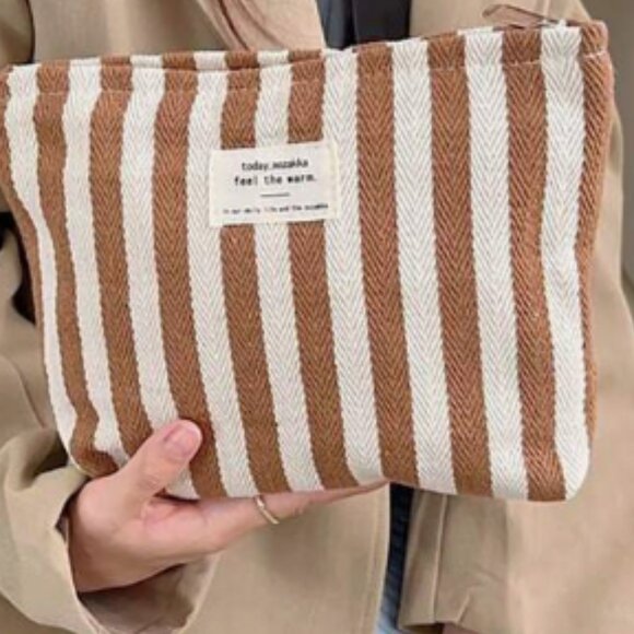 Clutch Bags Set of 2 - Picture 6 of 7